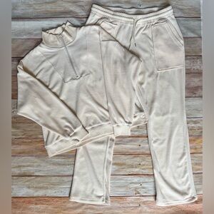 CENTRAL PARK 2-Piece Vanilla Beige Velour Track Suit or Loungewear Sz XL